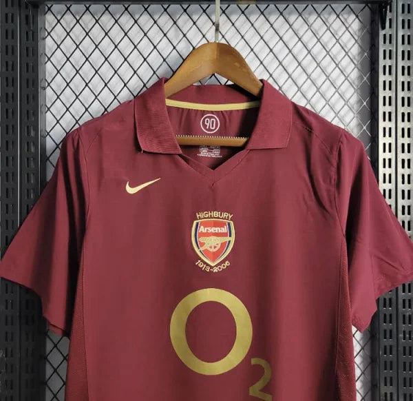 Camisa retrô Arsenal 2005