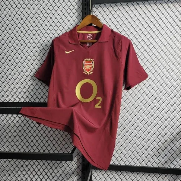 Camisa retrô Arsenal 2005