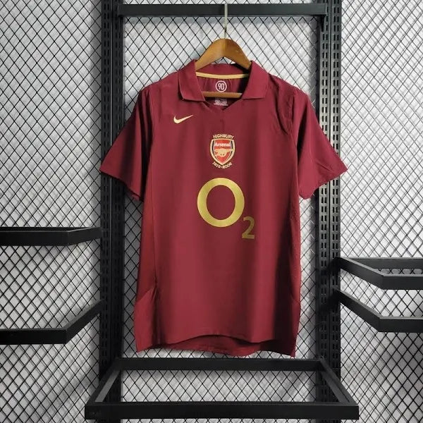 Camisa retrô Arsenal 2005