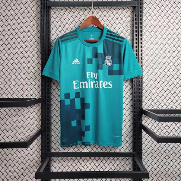 Camisa retrô Real Madrid 2017/2018